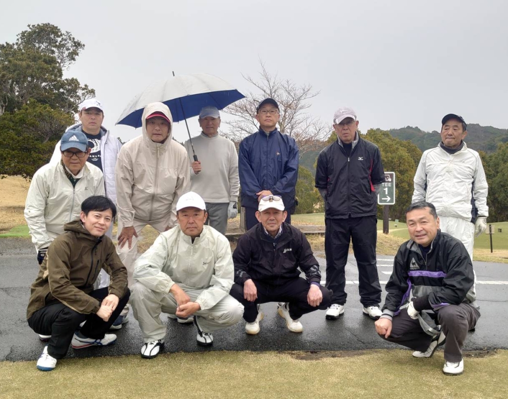 ゴルフ部コンペを開催しました!